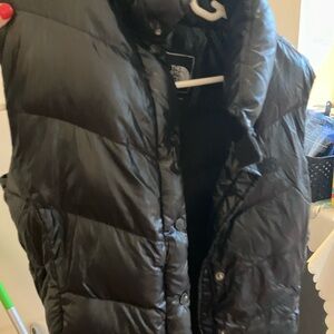 The north face shiny black vest